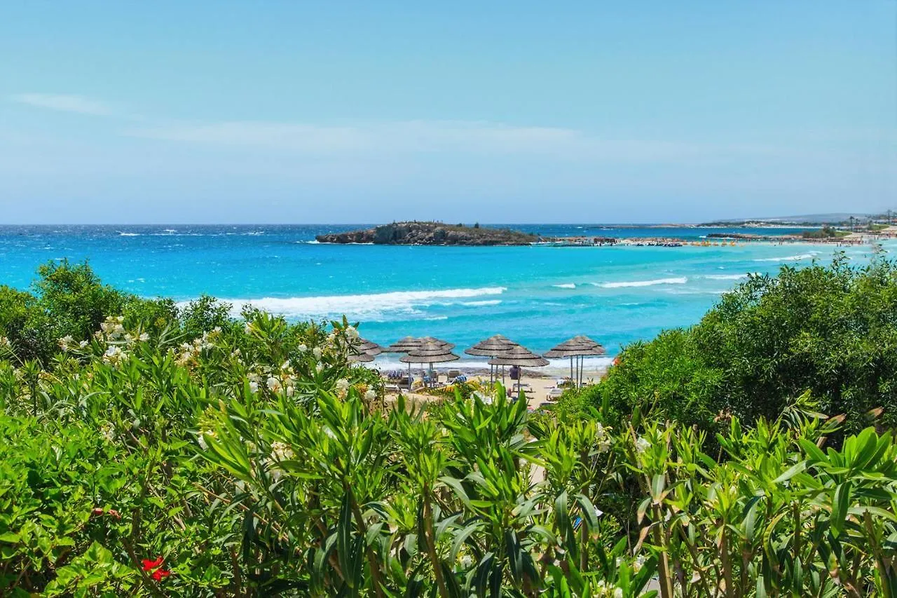 Nissini Blanco, 3 Bedroom Villa With Private Pool, 5 Min To The Beach Ayia Napa
